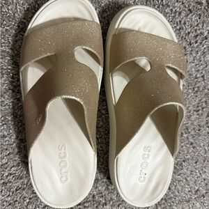 CROCS Women’s Glitter Sz 8 Sandals